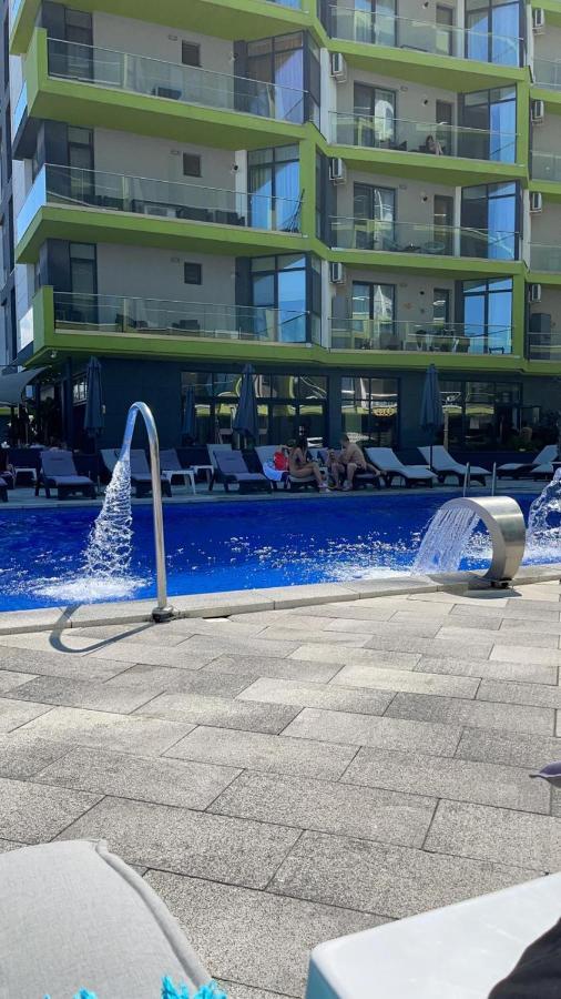Apartament Rebeca Lux By Alezzi Beach Resort Năvodari Екстериор снимка